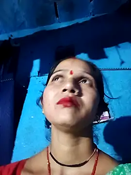Snapshot of Jooli_xx chatting on September 16, 2025, 3:13 pm Jooli xx online show from September 16, 2025, 3:13 pm