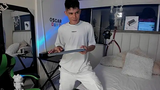 Jack castell online show from March 24, 2026, 11:38 pm