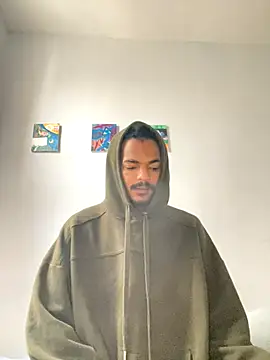 Snapshot of TRILLAHUNG chatting on September 23, 2025, 2:24 pm TRILLAHUNG online show from September 23, 2025, 2:24 pm