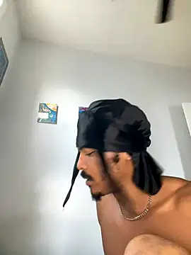 Snapshot of TRILLAHUNG chatting on September 27, 2025, 9:10 pm TRILLAHUNG online show from September 27, 2025, 9:10 pm