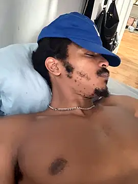 Snapshot of TRILLAHUNG chatting on September 24, 2025, 12:00 pm TRILLAHUNG online show from September 24, 2025, 12:00 pm