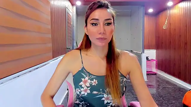 Snapshot of imallyoures69 chatting on February 14, 2026, 12:38 pm imallyoures69 online show from February 14, 2026, 12:38 pm