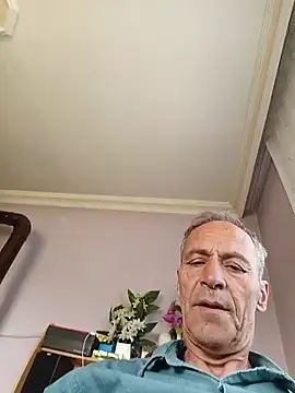 Snapshot of Meliwem12 chatting on June 2, 2026, 10:37 am Meliwem12 online show from June 2, 2026, 10:37 am