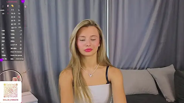 NaughtySeraphine online show from April 6, 2026, 5:08 am