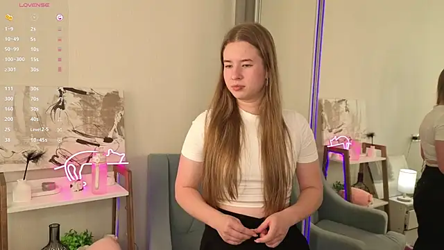 Snapshot of JenLottie chatting on September 18, 2025, 1:25 pm JenLottie online show from September 18, 2025, 1:25 pm