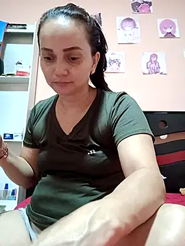 Amanda39 online show from February 8, 2026, 12:58 pm