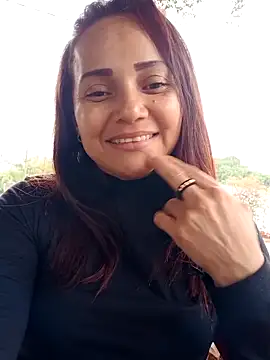 Amanda39 online show from April 15, 2026, 2:10 pm