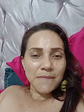 Snapshot of Amanda39 chatting on July 18, 2026, 12:19 am Amanda39 online show from July 18, 2026, 12:19 am
