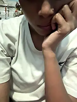 Snapshot of Romantic-jeeva chatting on October 18, 2025, 5:04 pm Romantic-jeeva online show from October 18, 2025, 5:04 pm