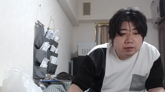 raterate555 online show from April 12, 2026, 6:27 am