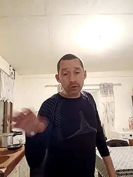 Snapshot of frederic198 chatting on October 19, 2025, 7:05 pm frederic198 online show from October 19, 2025, 7:05 pm