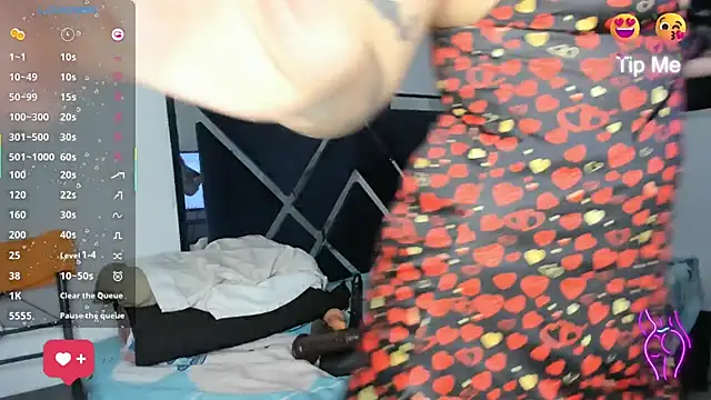 Snapshot of jenny_cherryy chatting on November 9, 2025, 10:19 am jenny cherryy online show from November 9, 2025, 10:19 am