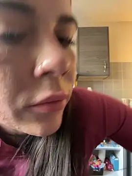 Snapshot of valentinalamont chatting on September 24, 2025, 3:51 pm valentinalamont online show from September 24, 2025, 3:51 pm