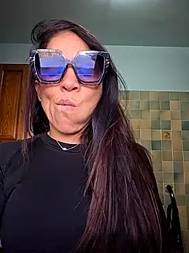 sexy7883 online show from January 10, 2026, 9:37 am