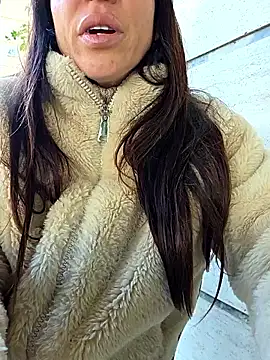 sexy7883 online show from March 13, 2026, 9:36 am