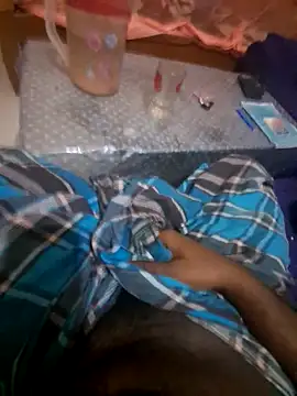 MdTanvirHossen0181 online show from November 23, 2025, 6:07 pm