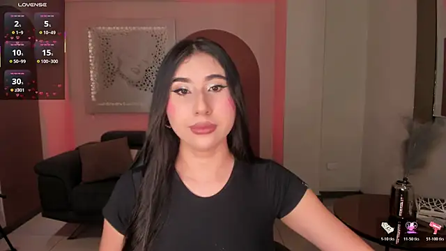 Snapshot of MayaMoretti_ chatting on June 6, 2026, 8:25 pm MayaMoretti online show from June 6, 2026, 8:25 pm