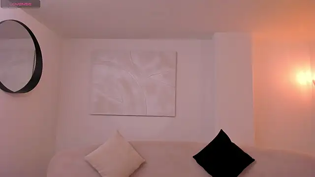 MayaMoretti  online show from February 21, 2026, 4:03 am