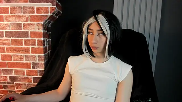 Snapshot of Charlottee_slave chatting on September 18, 2025, 2:47 am Charlottee slave online show from September 18, 2025, 2:47 am