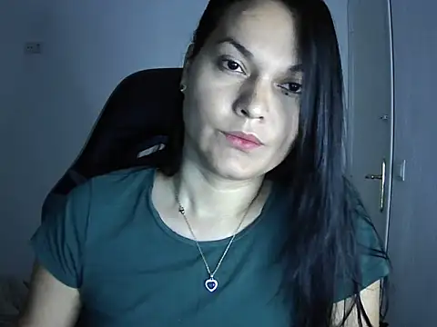 Snapshot of dulvolkova chatting on October 17, 2025, 6:39 am dulvolkova online show from October 17, 2025, 6:39 am