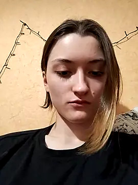 Snapshot of LillySvon chatting on April 11, 2026, 6:11 pm LillySvon online show from April 11, 2026, 6:11 pm