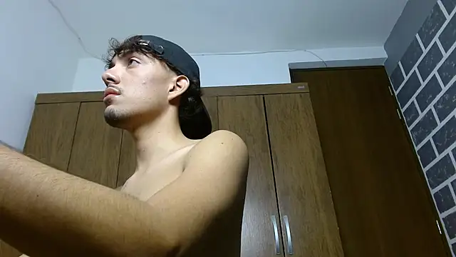 Snapshot of Jake_laraxxx chatting on September 19, 2025, 5:28 pm Jake laraxxx online show from September 19, 2025, 5:28 pm