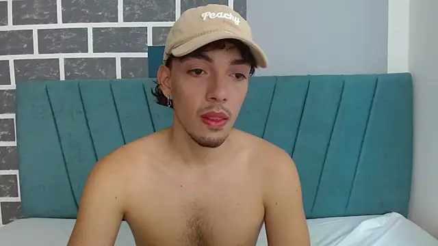 Snapshot of Jake_laraxxx chatting on October 5, 2025, 6:31 pm Jake laraxxx online show from October 5, 2025, 6:31 pm