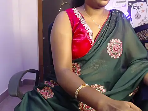 Snapshot of Zellybean_telugu chatting on October 14, 2025, 4:18 pm Zellybean telugu online show from October 14, 2025, 4:18 pm