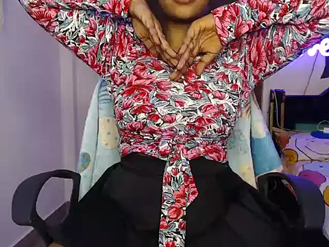 Snapshot of Zellybean_telugu chatting on November 11, 2025, 6:58 pm Zellybean telugu online show from November 11, 2025, 6:58 pm