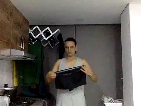 KianxxTeach online show from October 7, 2025, 2:12 am