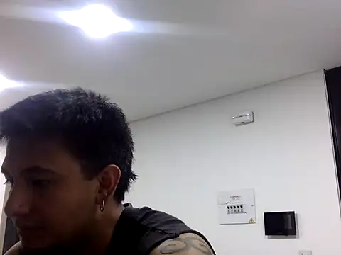 KianxxTeach online show from April 16, 2026, 1:28 am