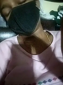 Snapshot of vandana_babi chatting on October 18, 2025, 12:56 am vandana babi online show from October 18, 2025, 12:56 am