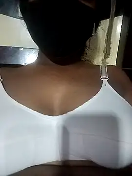 Snapshot of vandana_babi chatting on September 19, 2025, 4:55 pm vandana babi online show from September 19, 2025, 4:55 pm