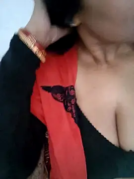 Deepa Sharma143 online show from April 18, 2026, 2:03 am