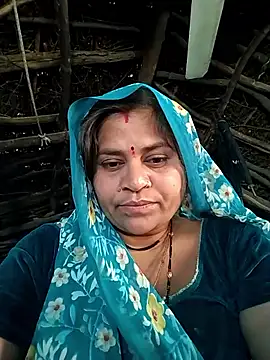 Snapshot of Hot_babli54 chatting on February 15, 2026, 10:14 am Hot babli54 online show from February 15, 2026, 10:14 am