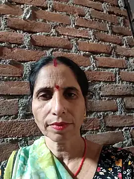 Snapshot of Hot_liya54 chatting on October 5, 2025, 7:43 am Hot liya54 online show from October 5, 2025, 7:43 am