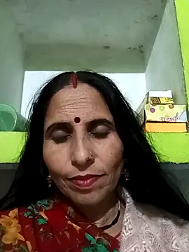 Snapshot of Hot_liya54 chatting on November 19, 2025, 8:36 am Hot liya54 online show from November 19, 2025, 8:36 am