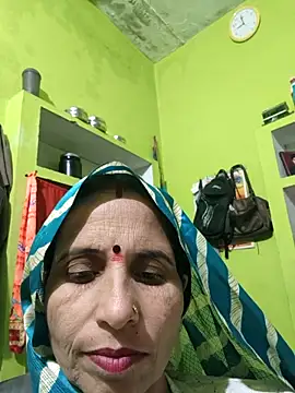 Snapshot of Hot_liya54 chatting on October 30, 2025, 3:27 am Hot liya54 online show from October 30, 2025, 3:27 am