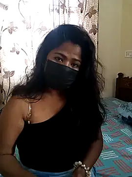 HAANNIAA online show from November 30, 2025, 9:54 am