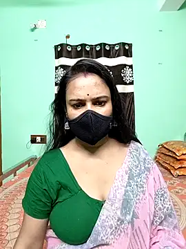 naughty nataasa online show from October 17, 2025, 5:00 am