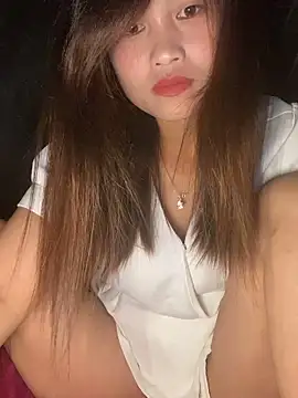  sury00  online show from September 28, 2025, 5:42 pm