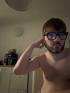 Snapshot of Patryk3434 chatting on January 7, 2026, 4:23 pm Patryk3434 online show from January 7, 2026, 4:23 pm