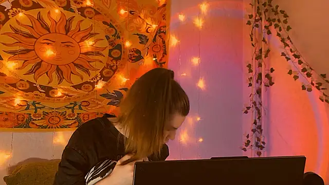 Snapshot of AliceCUNTach chatting on February 13, 2026, 5:07 am AliceCUNTach online show from February 13, 2026, 5:07 am