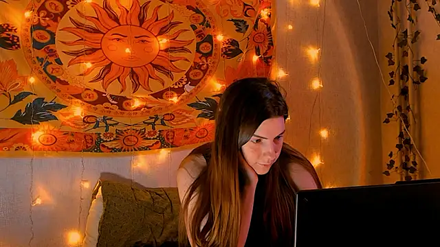 Snapshot of AliceCUNTach chatting on February 7, 2026, 5:26 am AliceCUNTach online show from February 7, 2026, 5:26 am