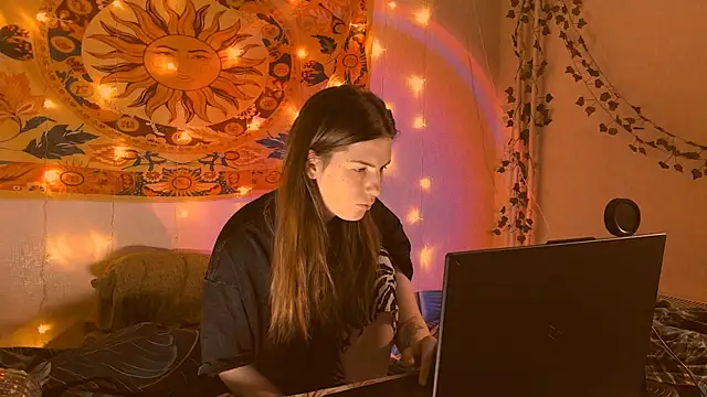 Snapshot of AliceCUNTach chatting on February 12, 2026, 5:07 am AliceCUNTach online show from February 12, 2026, 5:07 am