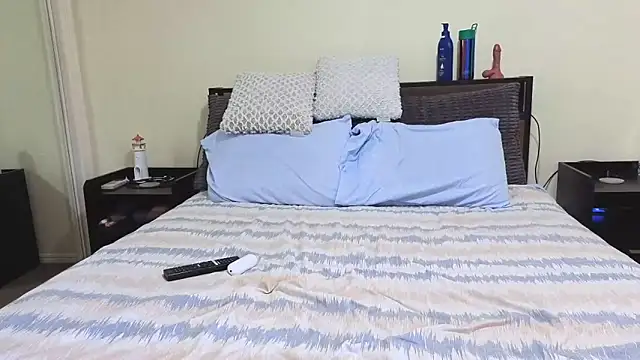 Snapshot of aussiepeaches chatting on September 29, 2025, 1:12 am aussiepeaches online show from September 29, 2025, 1:12 am