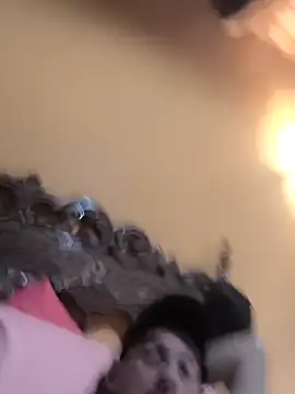 El Andres 1 online show from November 7, 2025, 9:52 pm