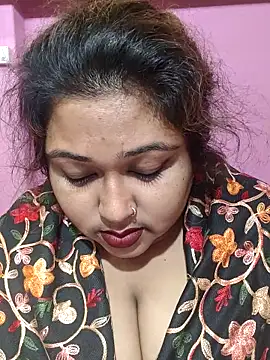 hotbhabhi011 online show from November 17, 2025, 11:09 pm