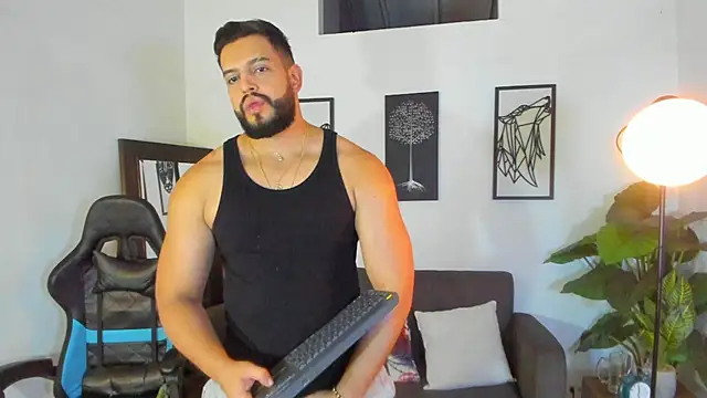 Justin kingX7 online show from February 14, 2026, 2:34 am