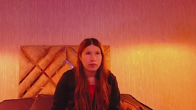 Olivia11  online show from December 4, 2025, 11:31 am